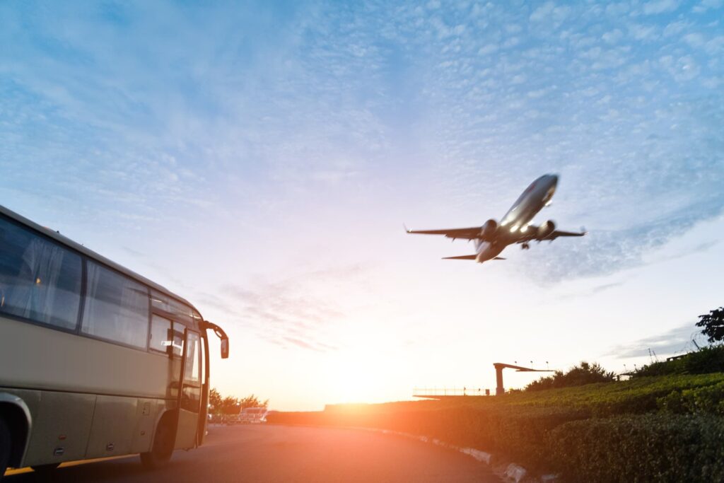 viajar de ônibus ou avião - Argo Solutions