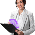 Mulher com um tablet utilizando a Argo